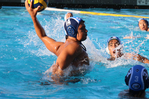 Boys Water Polo drops to 1-3 after loss to Irvine