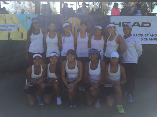 Girls Tennis defeated by Torrey Pines in Regionals