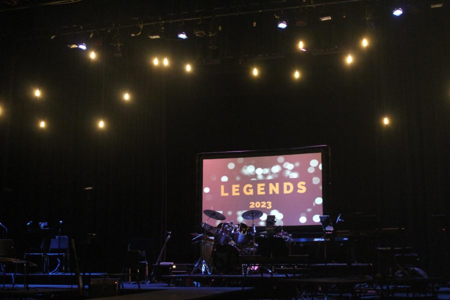 The backdrop of the Legends Concert consisted of a professional band and help create a beautiful setting. Photo by Roshana Akhtari
