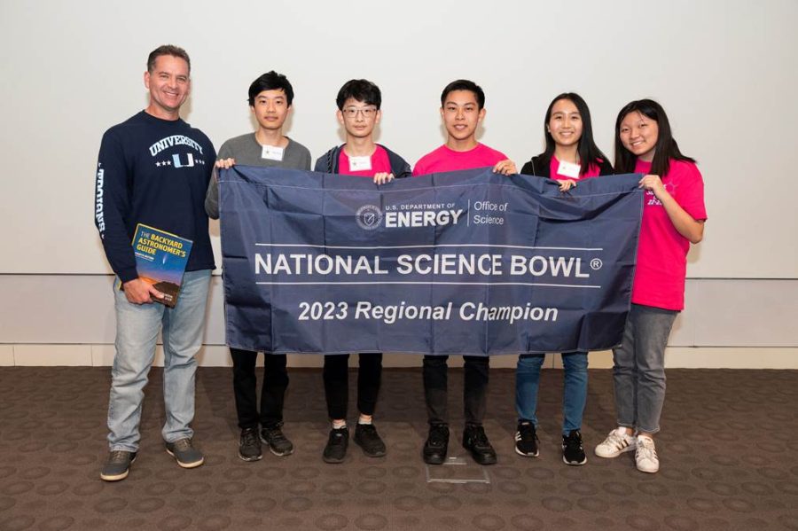 The UHS Science Bowl team won the 2023 regional Science Bowl at JPL. From left: coach David Knight, and students Nathan Ouyang, Yufei Chen, Benjamin Fan, Wendy Cao and Julianne Wu