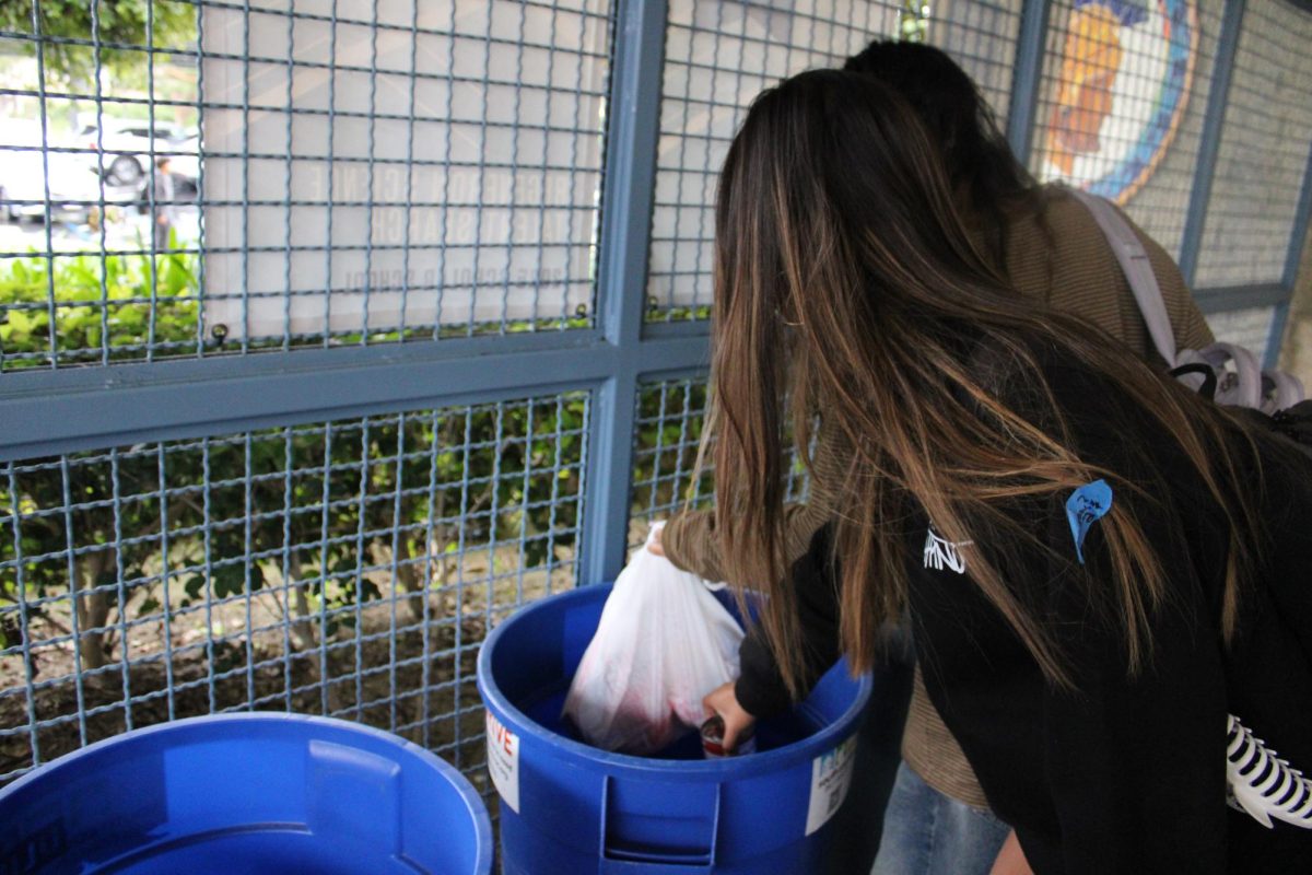 University High School students participate in the 2025 Irvine Unified School District Food Drive